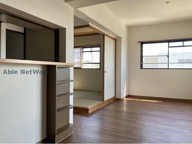 グローリアス小牧第２　の物件内観写真