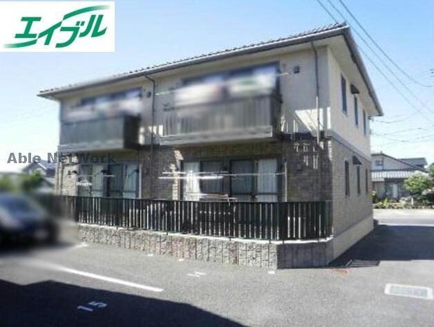 カトルセゾンA・Bの物件外観写真