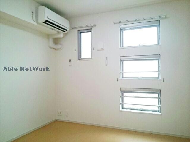 ウィステリアサカキの物件内観写真