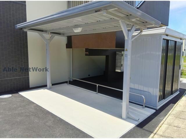 フロイデの物件外観写真