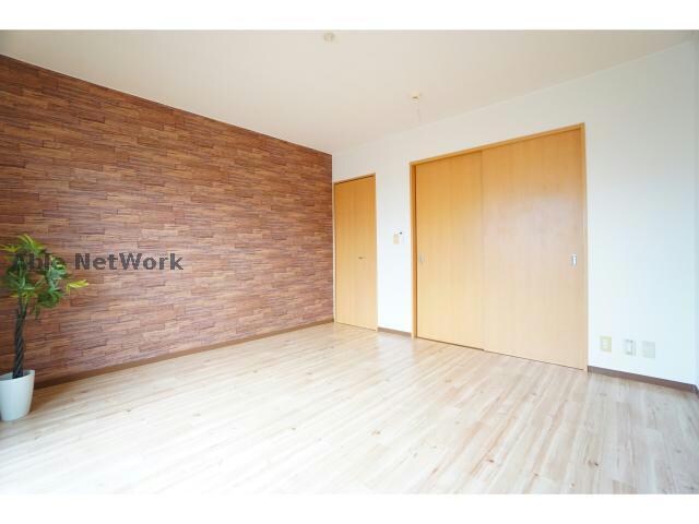 ルチェーレ愛野Ⅱの物件内観写真