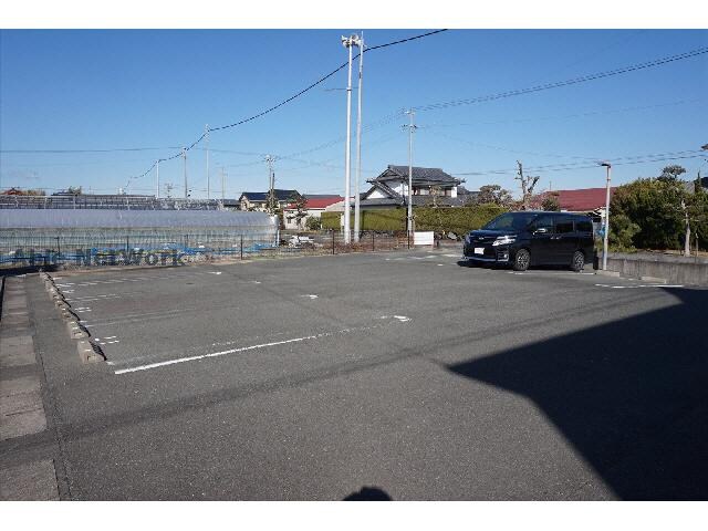 アべニューＣの物件外観写真