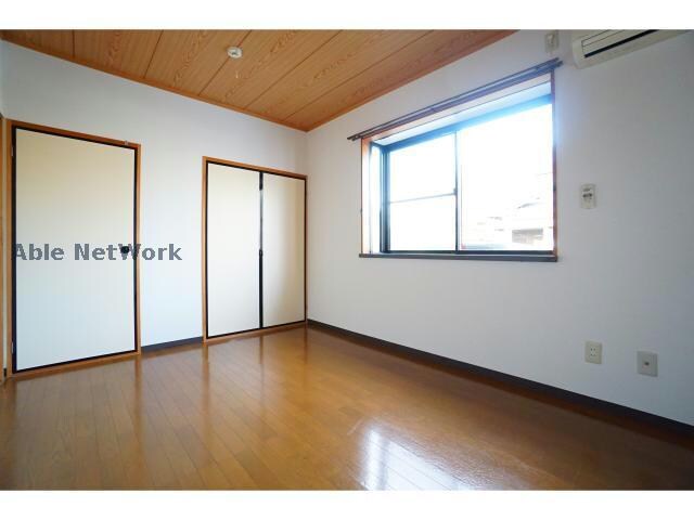 ロリヴィエⅡの物件内観写真