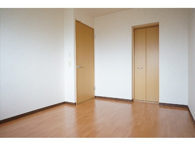 ベルフラワー壱番館の物件内観写真