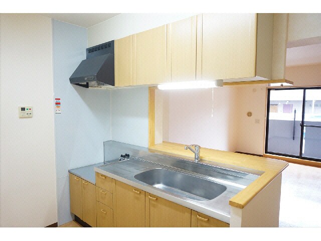 ベルフラワー壱番館の物件内観写真