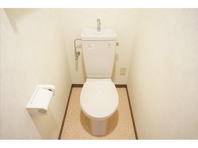 ベルフラワー壱番館の物件内観写真