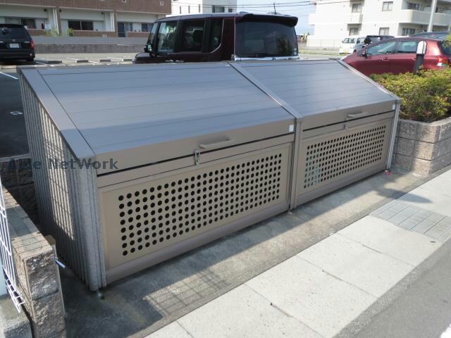 ラ　フォンテーヌの物件外観写真