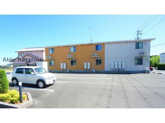 グランブルー３ｒｄの物件外観写真