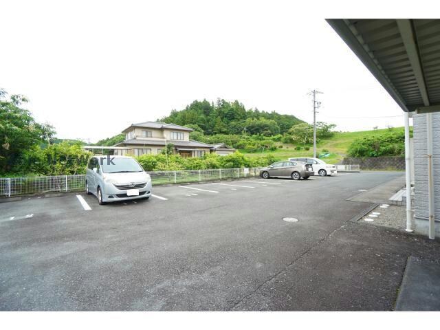 パーシモンガーデンの物件外観写真