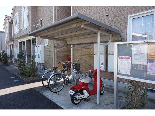 メゾン　シャンティＢの物件外観写真