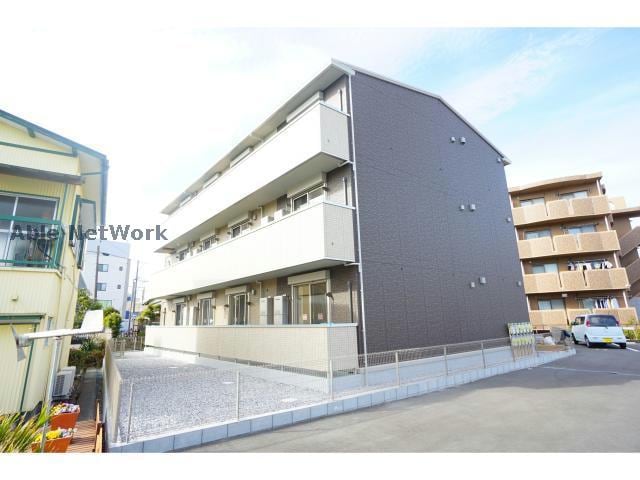 フロンティアAHの物件外観写真