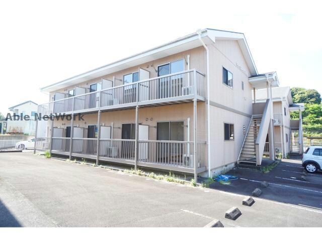 キャッスルタウンBの物件外観写真