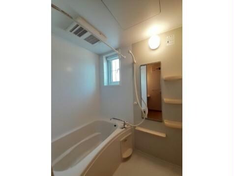 メゾン・ドゥ・アベェニールBの物件内観写真