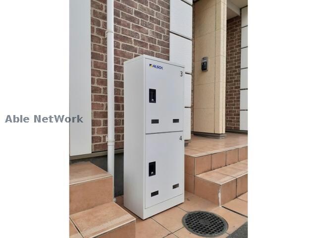 カーサ　ヴィアーレの物件外観写真