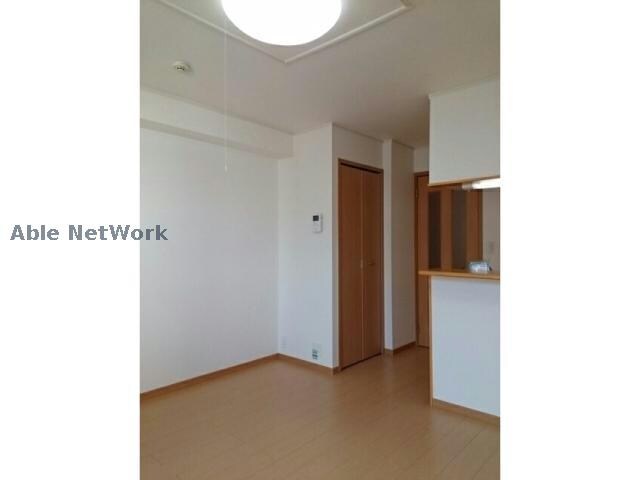 カーサ　ヴィアーレの物件内観写真