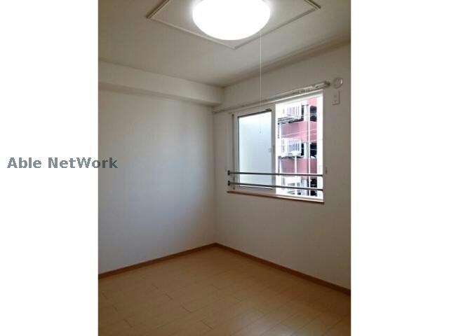 カーサ　ヴィアーレの物件内観写真