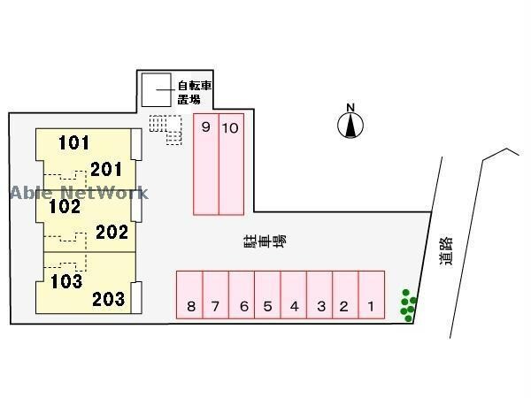 カーサ　フェリーチェの物件外観写真