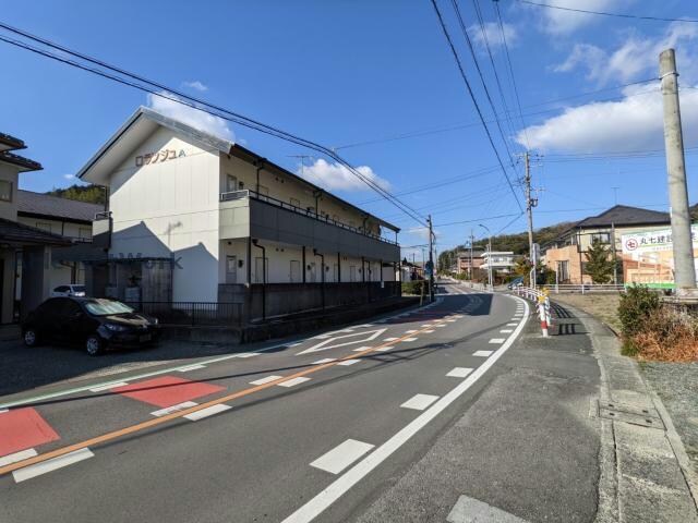 ロランジュＡの物件外観写真