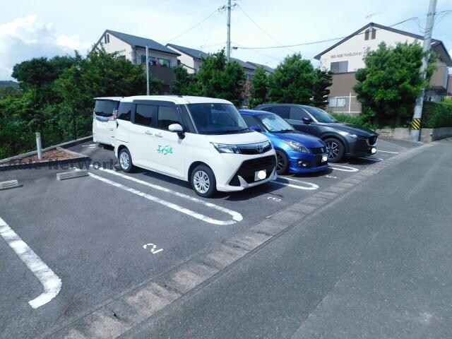 ひまわりの物件外観写真