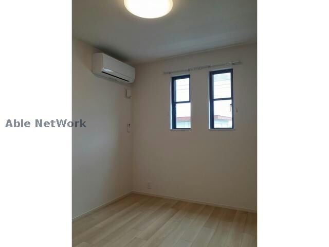 ドリッテ　シュロスの物件内観写真