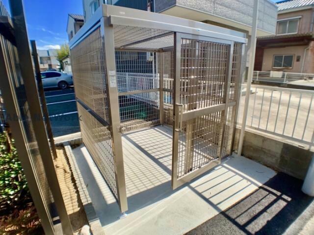 ヴィラ・ロワイヤル　六番館の物件外観写真