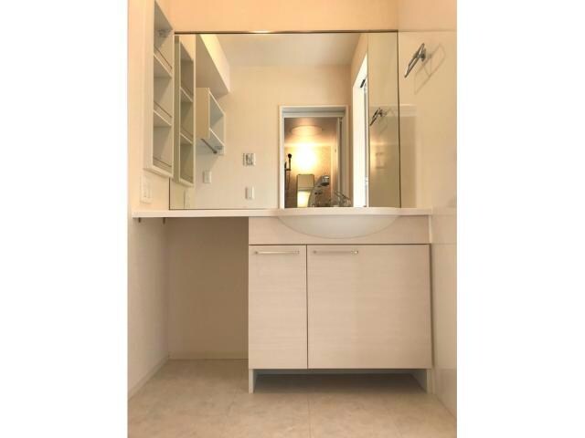 ヴィラ・ロワイヤル　六番館の物件内観写真