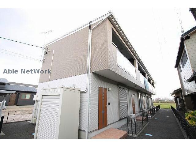 メゾネット　リアンの物件外観写真