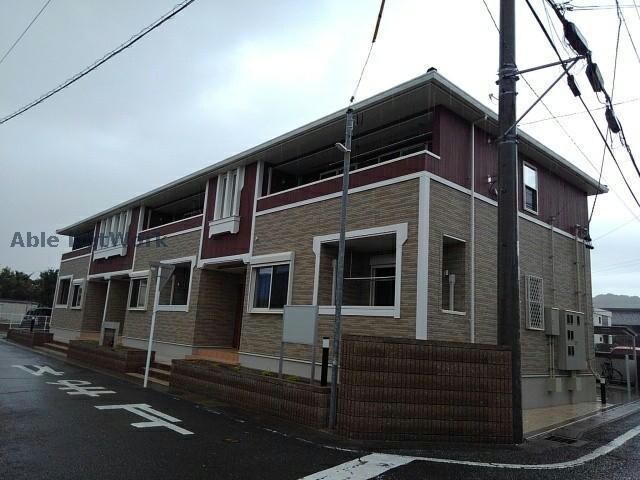 リヴフラットの物件外観写真