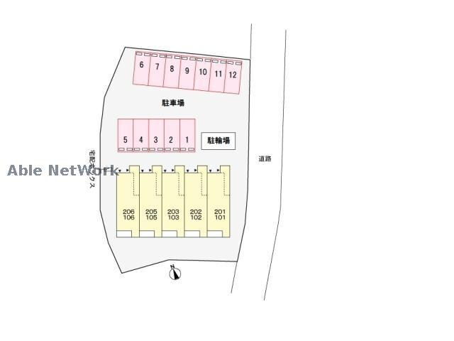 カーサガウディの物件外観写真