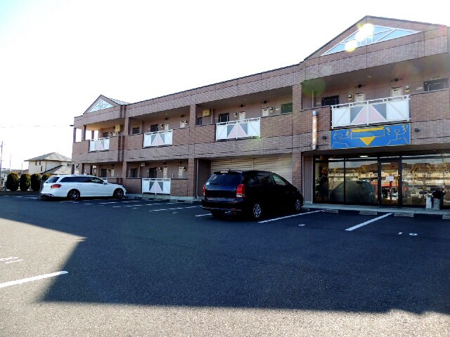 ボンヌピエスの物件外観写真