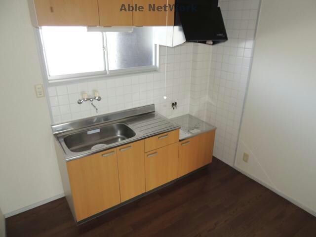 エルシャトー鴻之台の物件内観写真