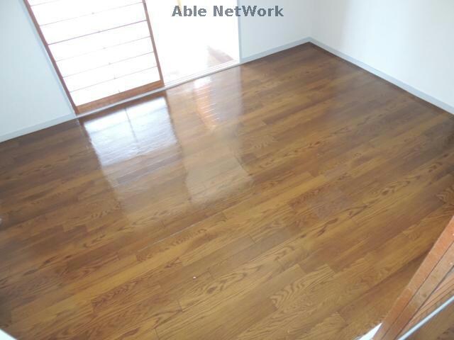 エルシャトー鴻之台の物件内観写真