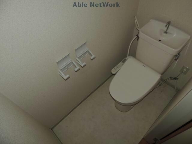 エルシャトー鴻之台の物件内観写真