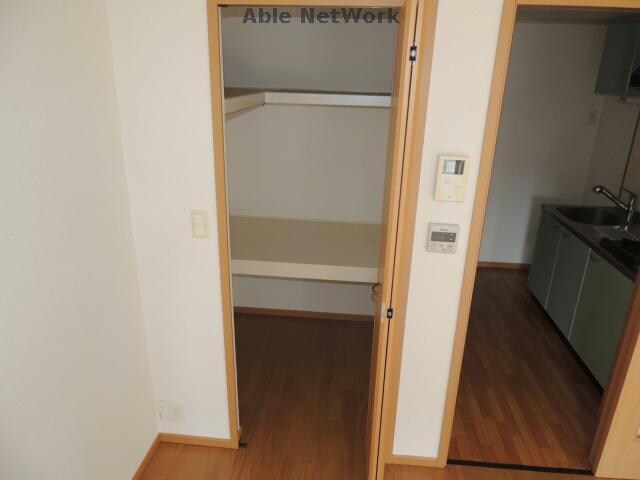 フリーデ373伊賀の物件内観写真