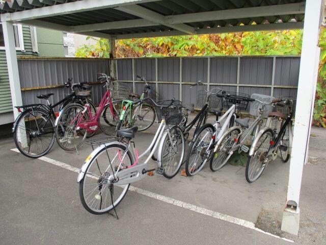 エルム医大前Cの物件外観写真