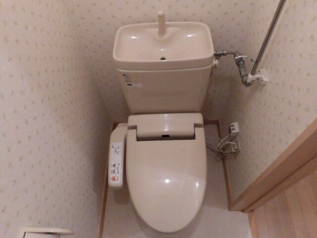 エルム医大前Cの物件内観写真