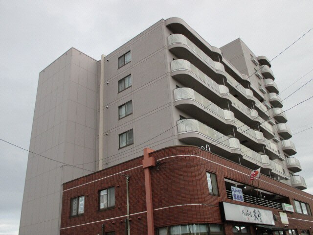 第一レジデンス太陽の郷の物件外観写真