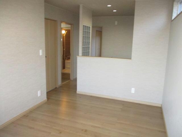 コスモアベニュー東光の物件内観写真