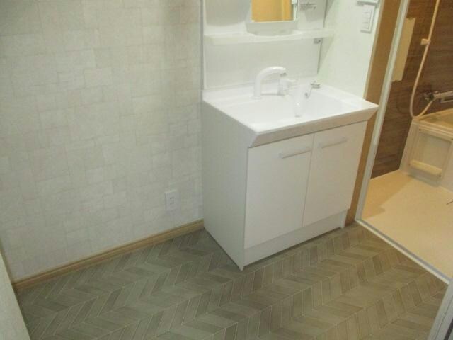 コスモアベニュー東光の物件内観写真