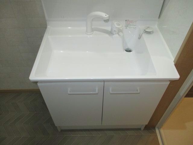 コスモアベニュー東光の物件内観写真