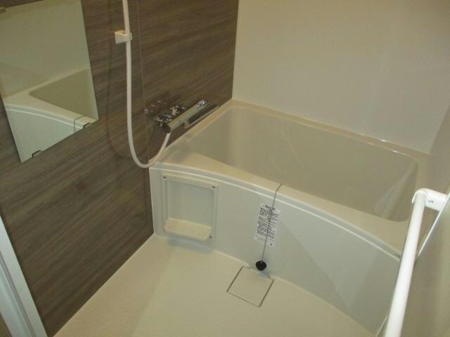 コスモアベニュー東光の物件内観写真