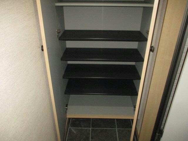 コスモアベニュー東光の物件内観写真