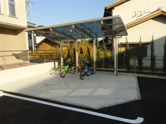 碧南中央駅 バス30分  上町下車：停歩1分 2階の物件外観写真