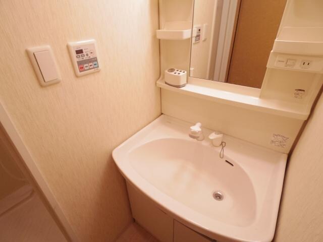 奈良駅 徒歩2分 6階の物件内観写真