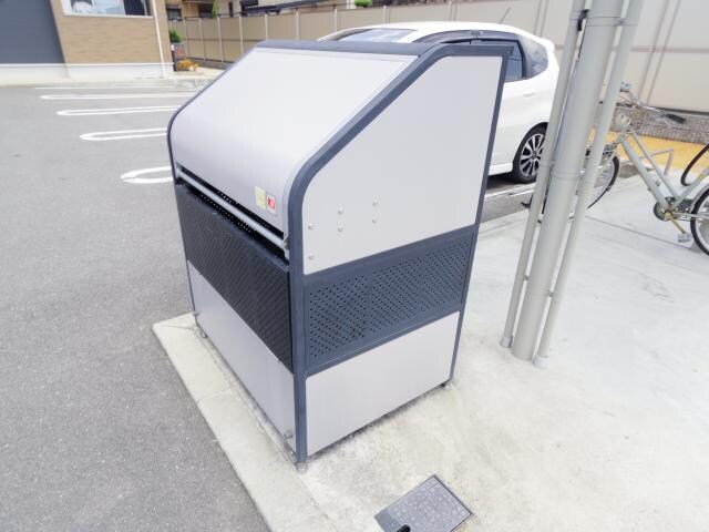 奈良駅 バス10分  大和ハウス前下車：停歩5分 3階の物件外観写真