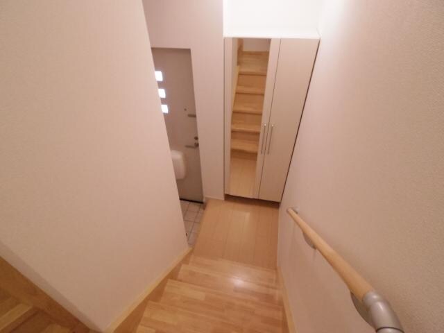 奈良駅 バス10分  大和ハウス前下車：停歩5分 3階の物件内観写真