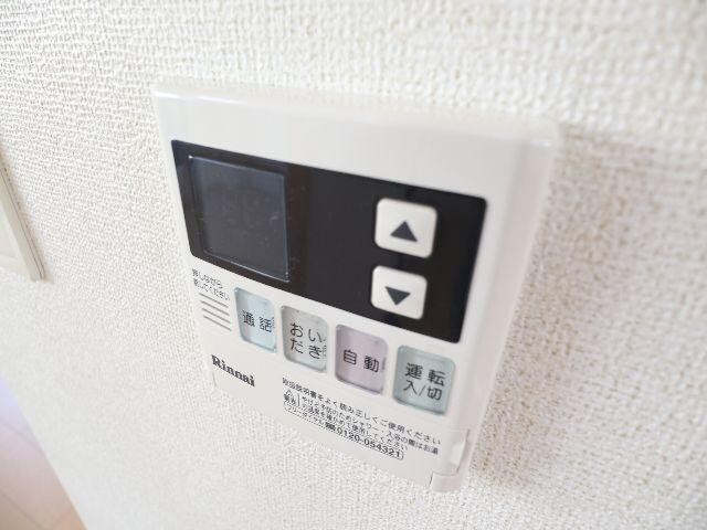 奈良駅 バス14分  西九条町下車：停歩4分 2階の物件内観写真