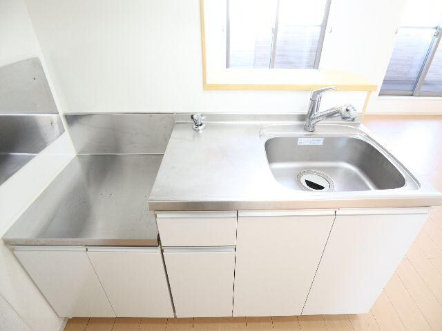 奈良駅 バス14分  西九条町下車：停歩4分 2階の物件内観写真