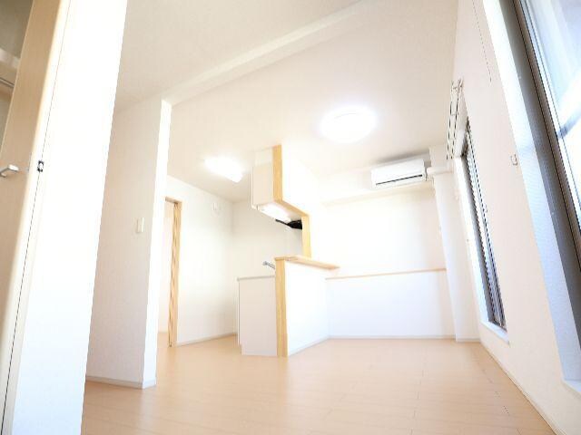 奈良駅 バス14分  西九条町下車：停歩4分 2階の物件内観写真