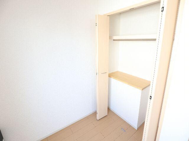 奈良駅 バス14分  西九条町下車：停歩4分 2階の物件内観写真